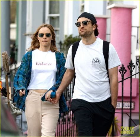 Robert Pattinson Walks Arm In Arm With Girlfriend Suki Waterhouse
