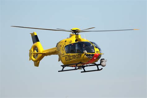 4k Ec135 G Wpdb Airbus Helicopters Helicopters Yellow Flight Hd