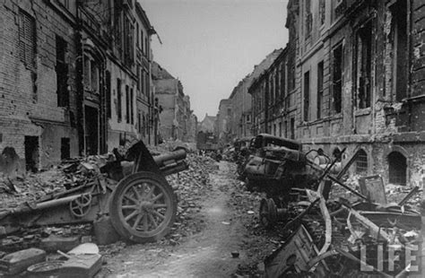 Old Photos Of Berlin After World War Ii ~ Vintage Everyday