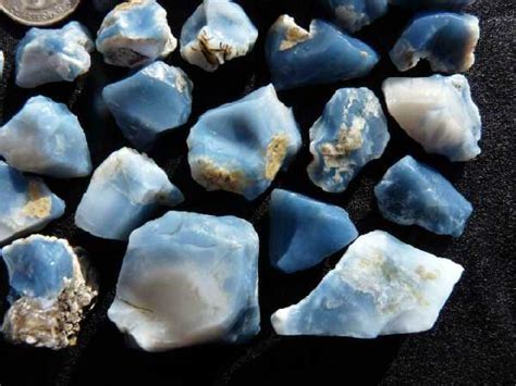 Rimrock 317 Grams Rare Idaho Blue Seam Opal Rough