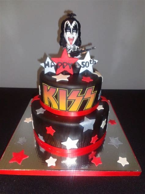 Kiss Birthday Cake In 2022 Music Cakes Rock Cake Cake Decorating