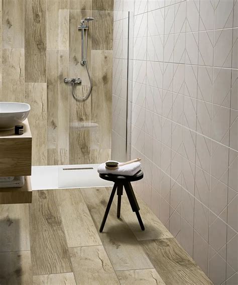Kinect™ Topps Tiles In 2020 Topps Tiles Bathroom Wall Tile Tile