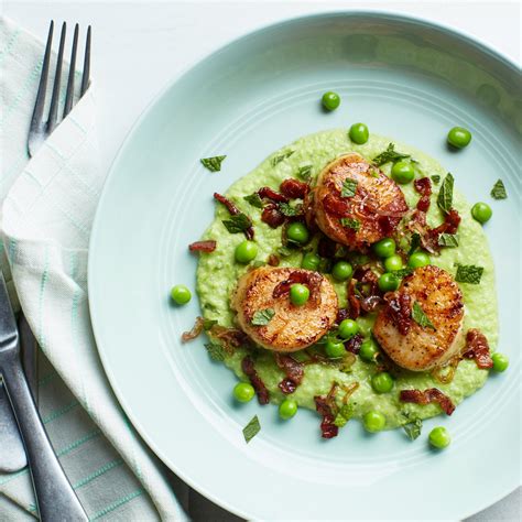 Seared Scallops With Mint Peas And Bacon Recipe Epicurious