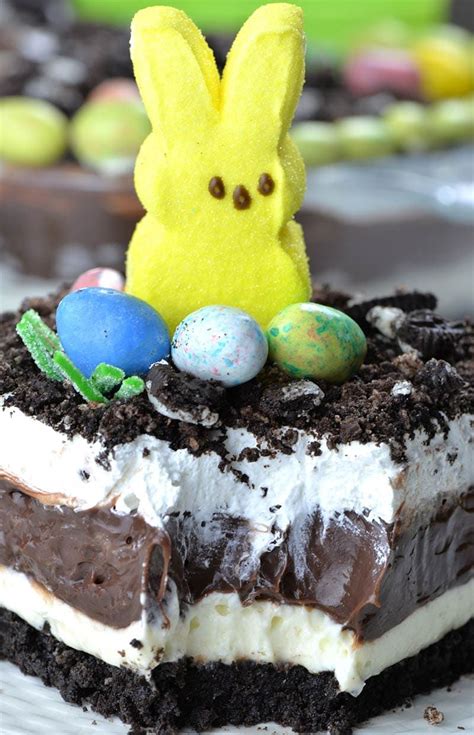 It melts in your mouth. Easter Chocolate Lasagna, a creamy Easter dessert. | Recipe in 2020 | Easter desserts recipes ...