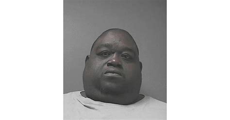Christopher Mitchell 450 Lb Florida Man Arrested After Trying To