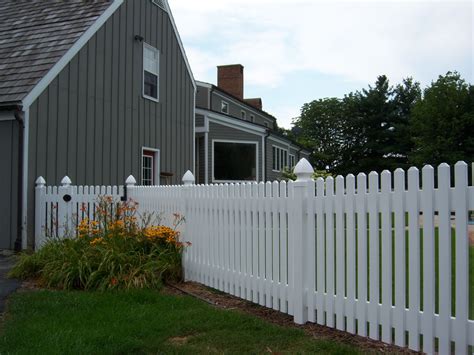 Poly Vinyl White Picket Fence With Gothic Caps White Picket Fence