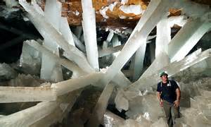 Naica Mine Crystal Caves Discovered By Chance In Mexico Daily Mail