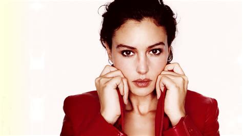Naked Monica Bellucci Added 07192016 By Momusicman