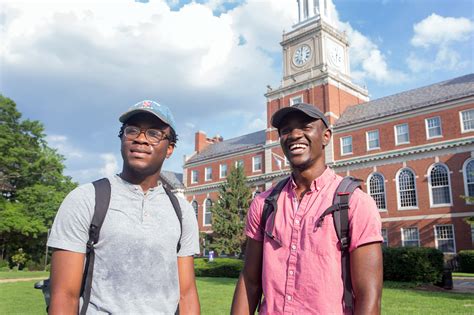 Pourquoi Les Jeunes Africains Viennent étudier Aux États Unis