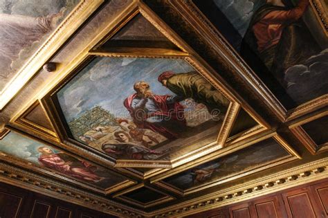 Venice Italy 15 Nov 2022 Ceiling Art Decoration In The Chambers Of