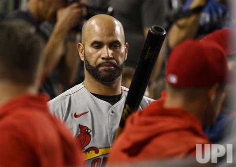 Photo Cardinals Star Albert Pujols Becomes Fourth Player To Hit 700