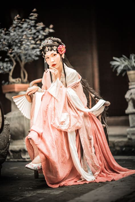 The Travel Photographer The Hanfu Girl