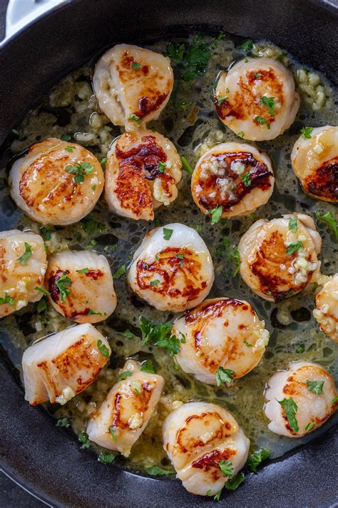 10 Minute Pan Seared Butter Scallops Momsdish