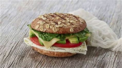Or maybe you're a health freak and you're travelling and in a pinch, it happens to the from breakfast sandwiches to last minute dinners, you can definitely find 'healthier' options at mcdonald's. Healthiest fast-food breakfasts - YouTube