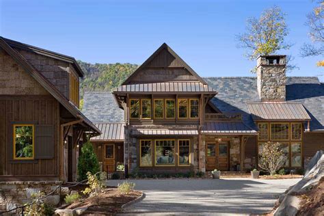 Tour This Rustic Modern Dream House In The Balsam Mountain Preserve