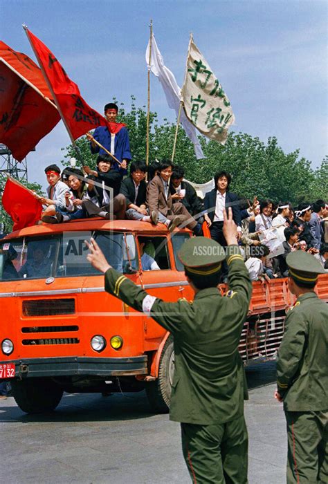 China Tiananmen Square Aftermath 89 Buy Photos Ap Images Detailview