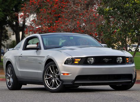 Mustang Of The Day 2010 Ford Mustang Gt Mustang Specs