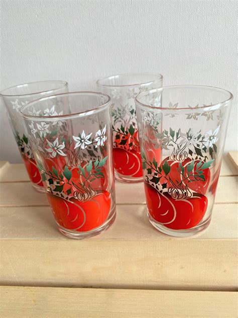Set Of 4 Four Vintage Juice Glasses Double Sided Graphic Of Tomatoes Vines And White Flowers
