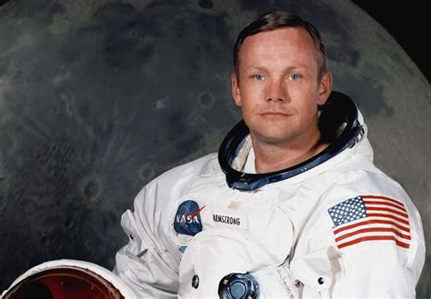 Then, he spoke the most famous words of the 20th century: How Tall is Neil Armstrong? Height (2019) - How Tall is Man?