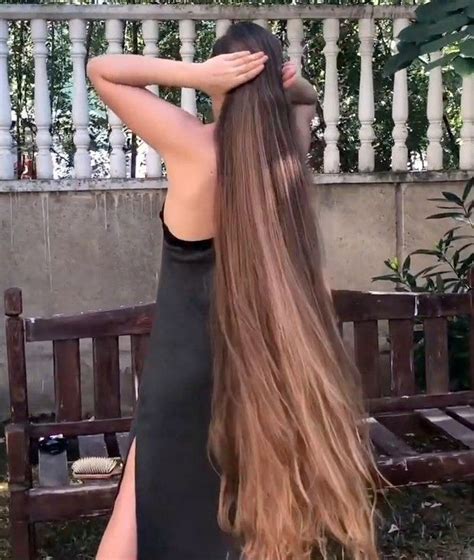 Video Begums Bench Realrapunzels Really Long Hair Brown Blonde