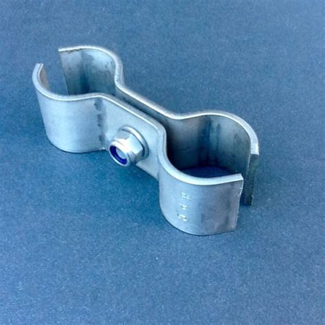 Stainless Steel Pipe Clamp Bracket Double Ports 30mm Diameter