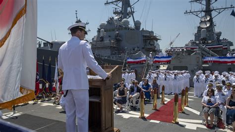 Uss Stethem Holds Change Of Command Ceremony Commander Us 7th