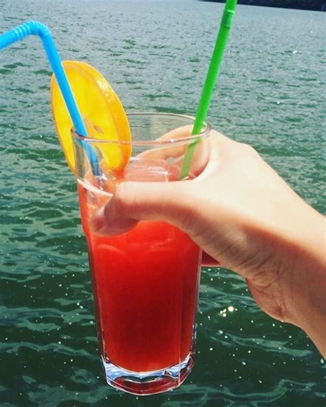 A Completely Subjective Ranking Of Beach Cocktails From Best To Worst Huffpost Uk Food And Drink