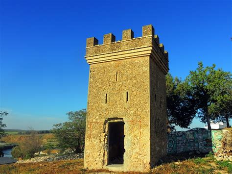 Simple Science: How to Make a Volcano with Kids