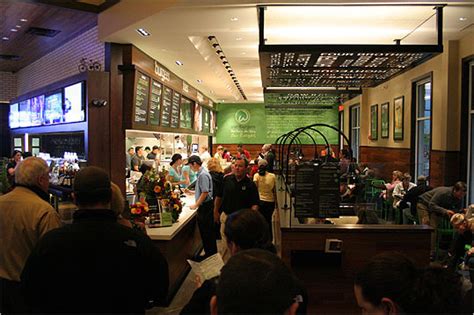 The wahlberg brothers, celebrities and more have finally brought their famous wahlburgers to orlando. Wahlburgers opens at Hingham Shipyard - Boston.com