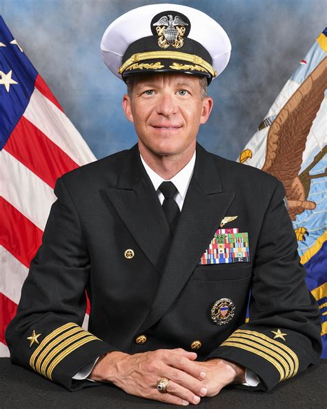 Capt Matthew C Thomas Naval Surface Force Us Pacific Fleet Biography