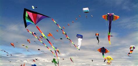 Flying in the sky is always available and ready to open the plant every day of the year, organize your group and call us. Kites Will Fill the Sky at the Annual Kites in the Park ...