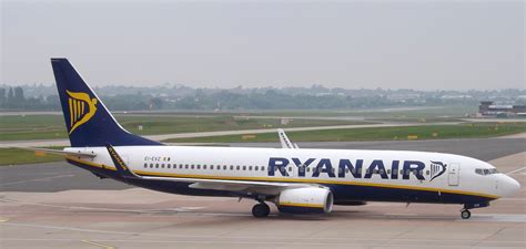 Ryanair holdings plc is near an agreement to order more boeing co. Birmingham Airport Plane Spotting: Saturday 23rd May 2015 - Vueling Airbus A320-232 EC-LRE makes ...