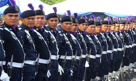 Kabid humas polda sumbar : Kena Diet Kalau Nak Naik Pangkat