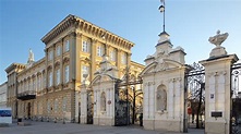 Universität Warschau in Warschau | Expedia
