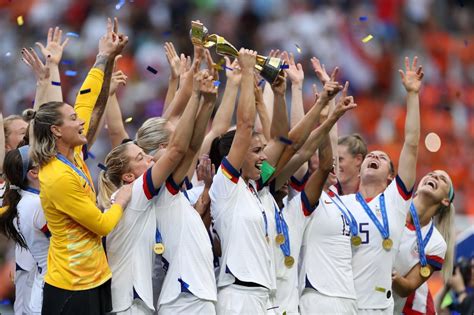 judge throws out u s women s soccer team s pay lawsuit daily news