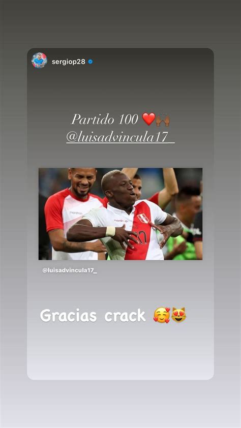 Selección Peruana Luis Advíncula Fue Felicitado Al Cumplir 100