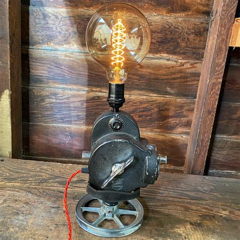 16mm Bell And Howell Camera Lamp Red Cord Lamp Co