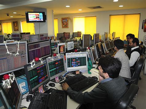 Sensex Today Live Updates On The Economic Times Nifty50 Snaps 6 Day Winning Streak Ends