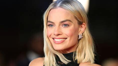 Margot Robbie Reveals She Was Embarrassed During Sexy Wolf Of Wall