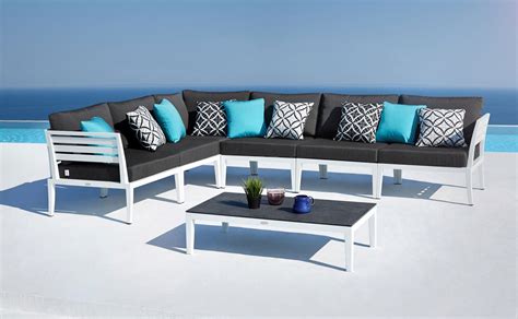 Modern Outdoor Lounge Furniture Set Joins Oceanweave Collection Shade7