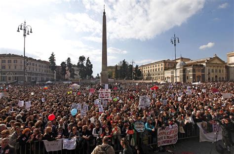 Photo Gallery Italian Women Rise Up Against Berlusconi Der Spiegel