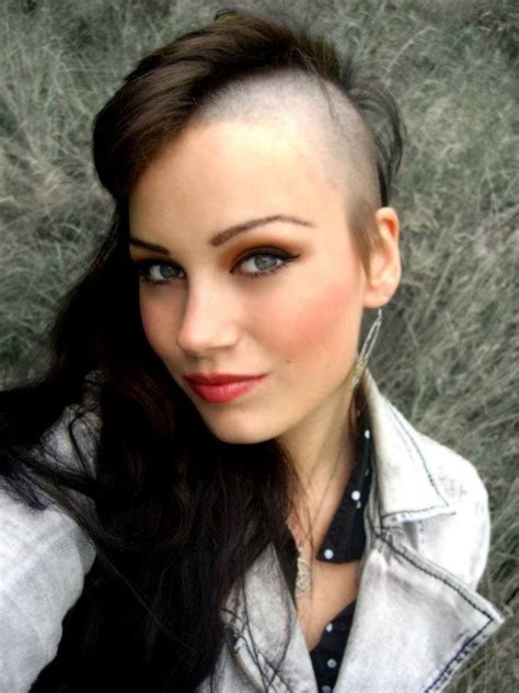 Pin By David Connelly On Buzzed Women Half Shaved Hair Shaved Hair