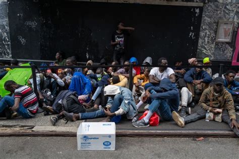 Nyc Prepares To Spend 1 Billion To Put Up Migrants In Hotels For Next