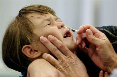 Astrazeneca’s Flu Vaccine Spray Fails Again U S Panel Recommends Shot Wsj