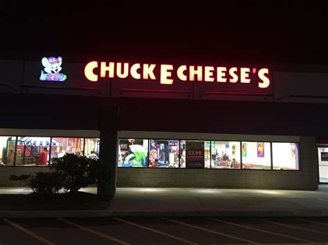 Magical Birthdays At Chuck E Cheeses
