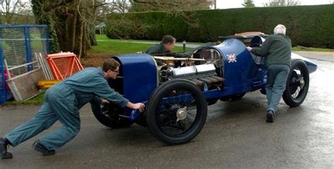 Autonewsnz World Record Speedster Roars Back Into Life After 50 Years