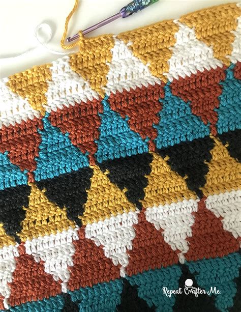 Crochet Triangle Blanket Repeat Crafter Me