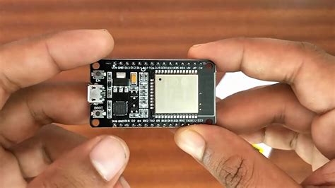 Getting Started With The Esp32 Youtube Otosection