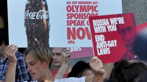 Russia Ignoring Anti Gay Attacks Says Human Rights Watch Bbc News