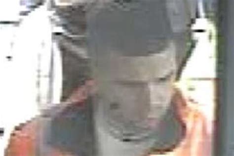 Police Hunt Man After 14 Year Old Girl Sexually Assaulted On London Bus London Evening